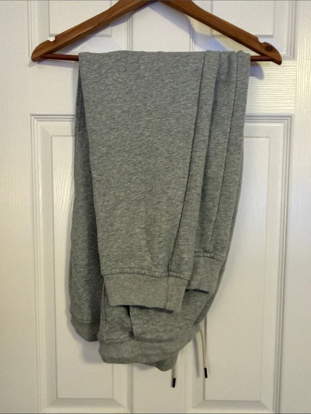 J. Crew Men's Heather Gray Sweatpants with Drawstring